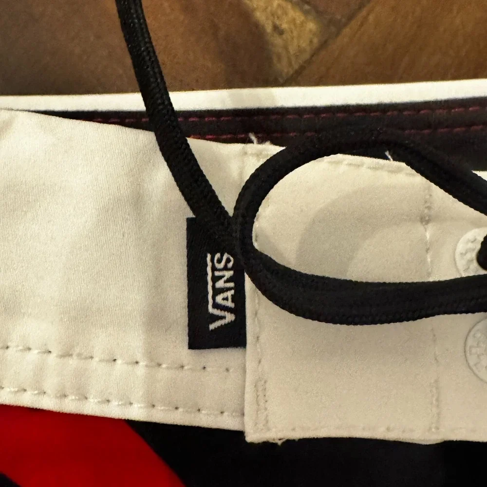 Vans product pair